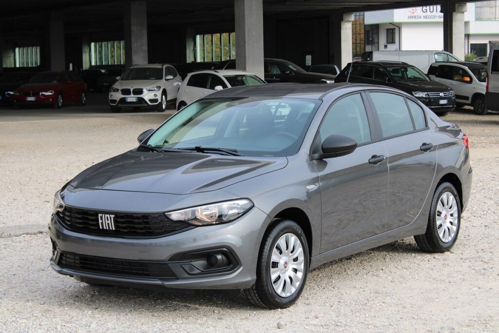 Fiat Tipo 1000 100CV “”Tipo”” 4 Porte (GL106LT)