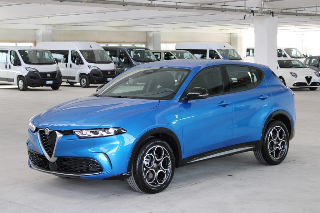 Alfa Romeo Tonale 1600 Diesel 130CV Ti TCT6 (GL833MC)