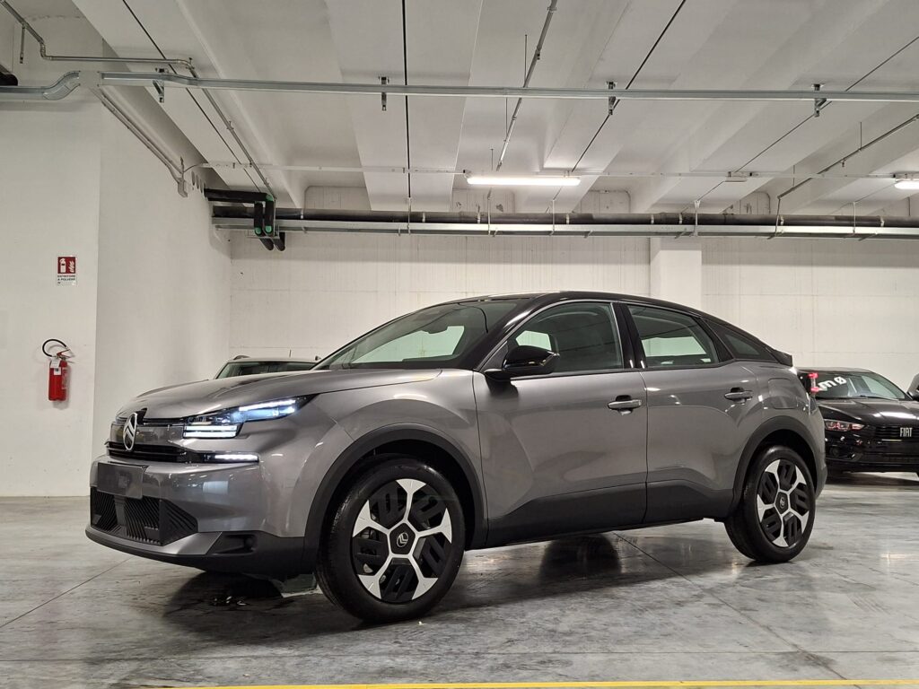 Citroen C4 1200 PureTech 130CV Plus EAT8 MY’25 (GZ741HN)