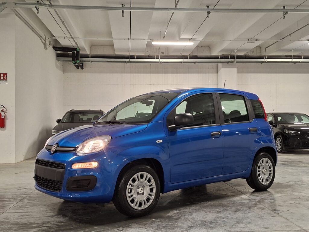 Fiat New Panda Pandina 1000 FireFly 65CV Icon 5 Porte (HD142PH)